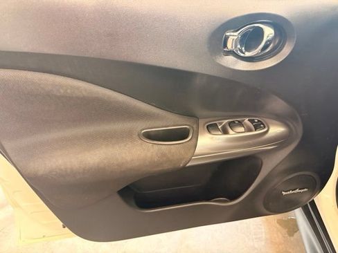 Used 2013 Nissan Juke SV AWD/4WD image 10