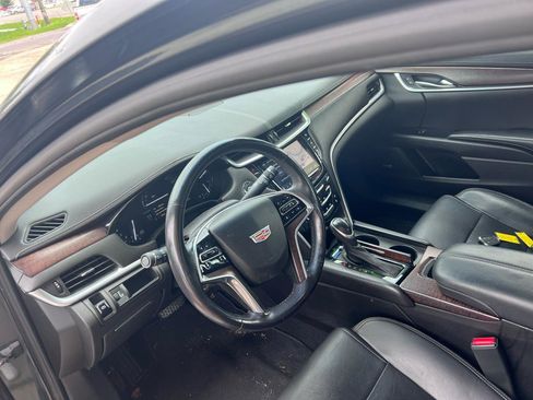 Used 2018 Cadillac XTS Luxury FWD image 9