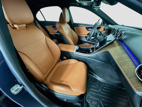 Used 2024 Mercedes-Benz C 300 Sedan image 33