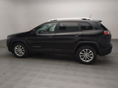 Used 2021 Jeep Cherokee Latitude FWD image 3
