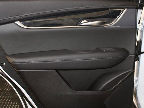 New 2025 Cadillac XT5 Premium Luxury AWD/4WD image 11