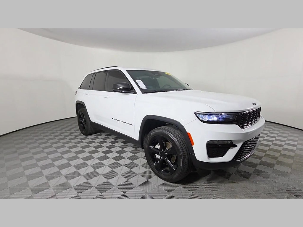 Used 2025 Jeep Grand Cherokee Limited w/ Black Appearance Package RWD image 53