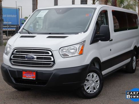 Used 2019 Ford Transit 350 XLT image 4