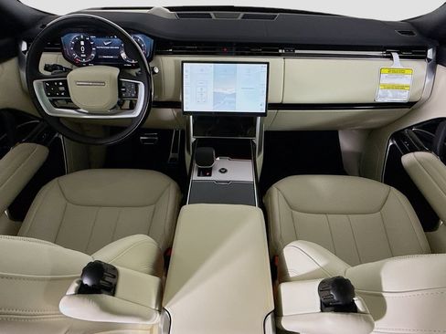 New 2026 Land Rover Range Rover SE AWD/4WD image 13