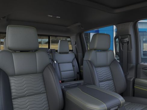 New 2026 Chevrolet Silverado 2500 ZR2 AWD/4WD image 25