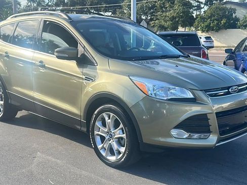 Used 2013 Ford Escape SEL w/ Class II Trailer Tow Pkg FWD image 6