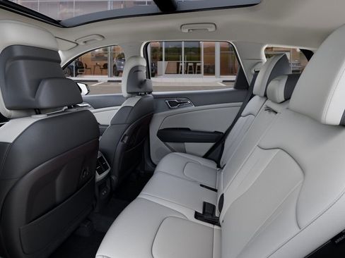 New 2026 Kia Sportage EX w/ EX Panorama Roof Package image 18