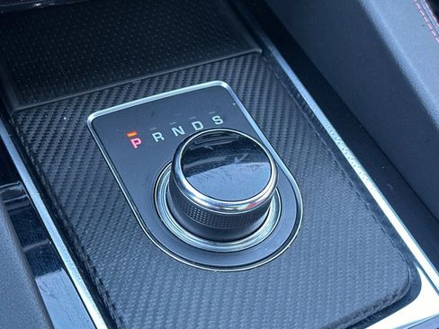 Used 2019 Jaguar F-PACE S image 17