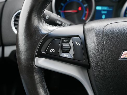 Used 2014 Chevrolet Cruze LT image 30