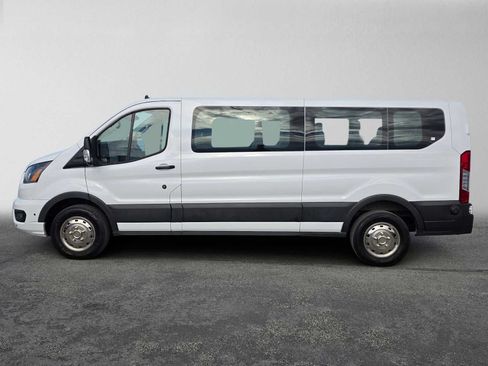 Used 2024 Ford Transit 350 XLT RWD image 6