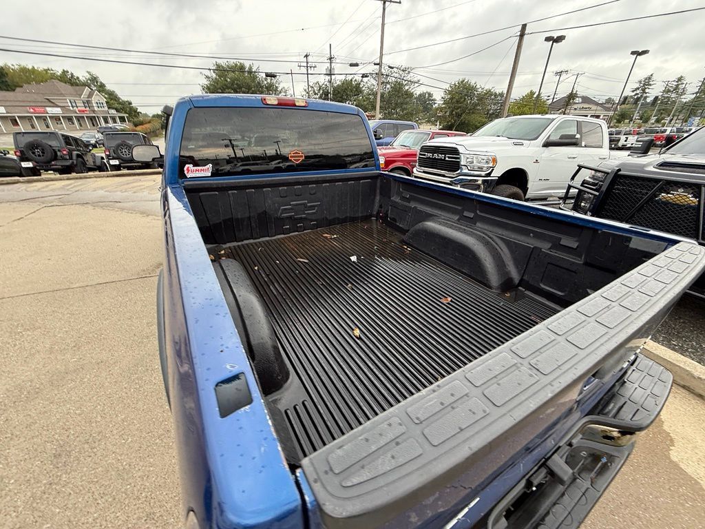 Used 2004 Chevrolet Silverado 1500 4x4 Extended Cab w/ Light Duty Power Package image 8