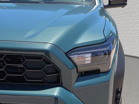 New 2026 Toyota 4Runner TRD Off-Road Premium AWD/4WD image 32