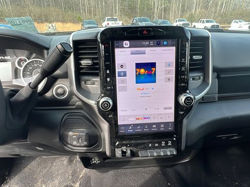 Used 2025 RAM 2500 Big Horn image 31