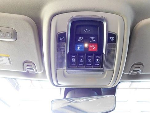 Used 2022 RAM 1500 Laramie w/ Laramie Southwest Edition image 23