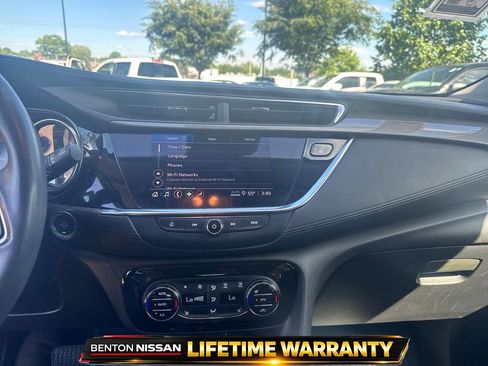 Used 2022 Buick Encore GX Select FWD image 17