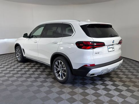 Used 2026 BMW X5 sDrive40i w/ Parking Assistance Package RWD image 3