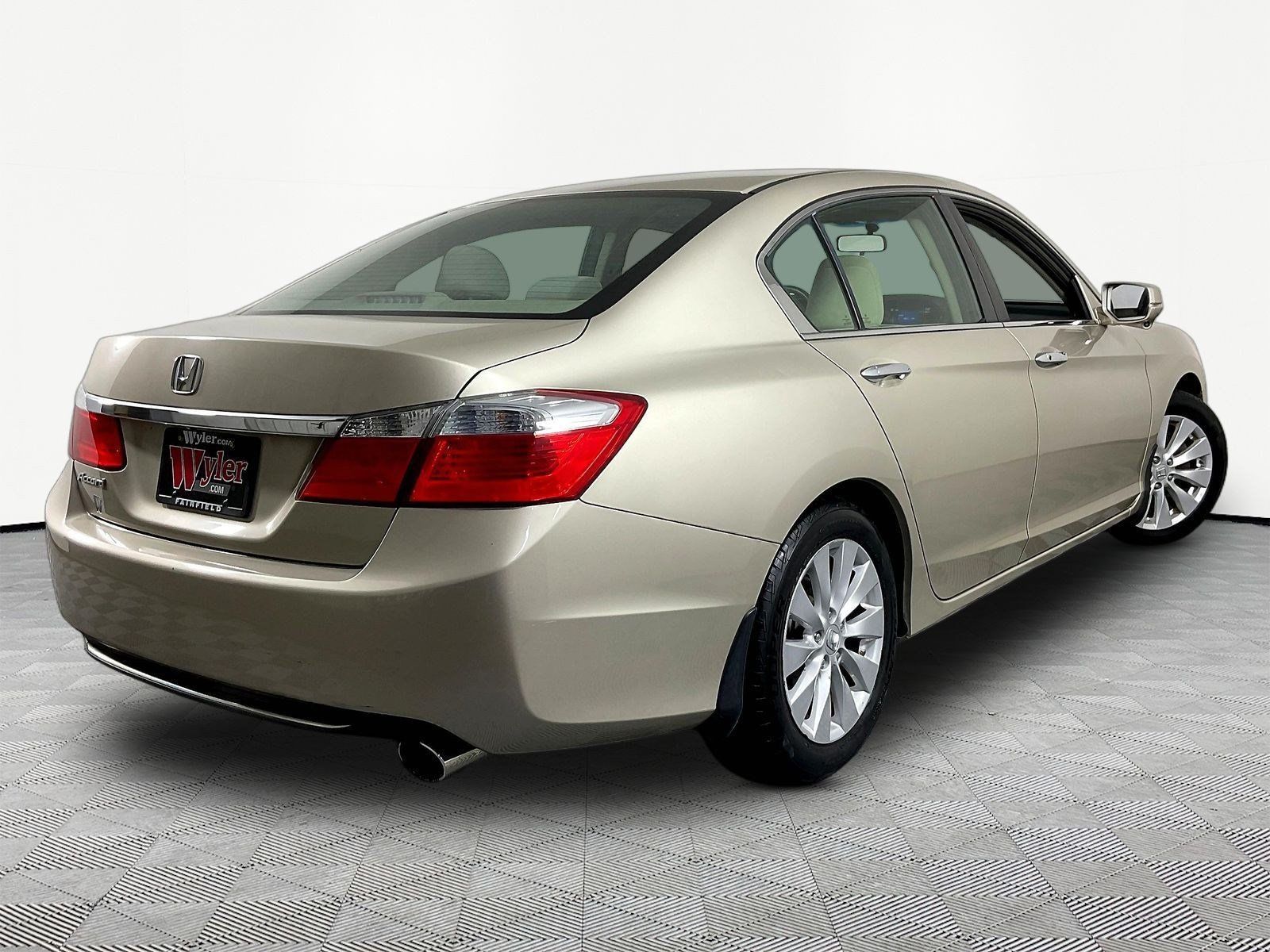 Used 2013 Honda Accord EX image 6