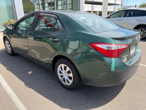 Used 2015 Toyota Corolla LE FWD image 4