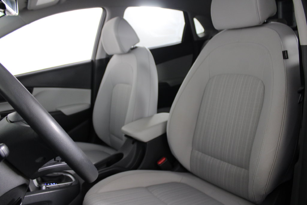 Used 2023 Hyundai Kona SEL FWD image 16