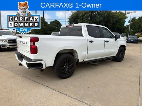 Used 2024 Chevrolet Silverado 1500 Custom RWD image 2