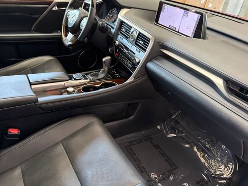 Used 2019 Lexus RX 350 AWD w/ Navigation Package image 17