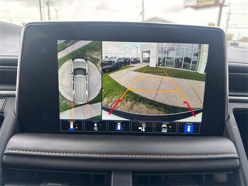 Used 2023 GMC Yukon XL AT4 w/ AT4 Premium Plus Package image 32