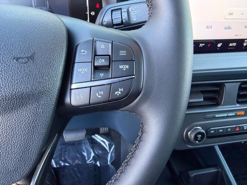 New 2025 Ford Maverick XLT w/ XLT Luxury Package image 15