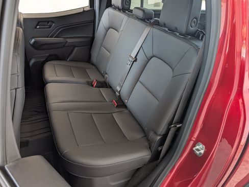 Used 2024 Chevrolet Colorado Trail Boss w/ Advanced Trailering Package AWD/4WD image 17