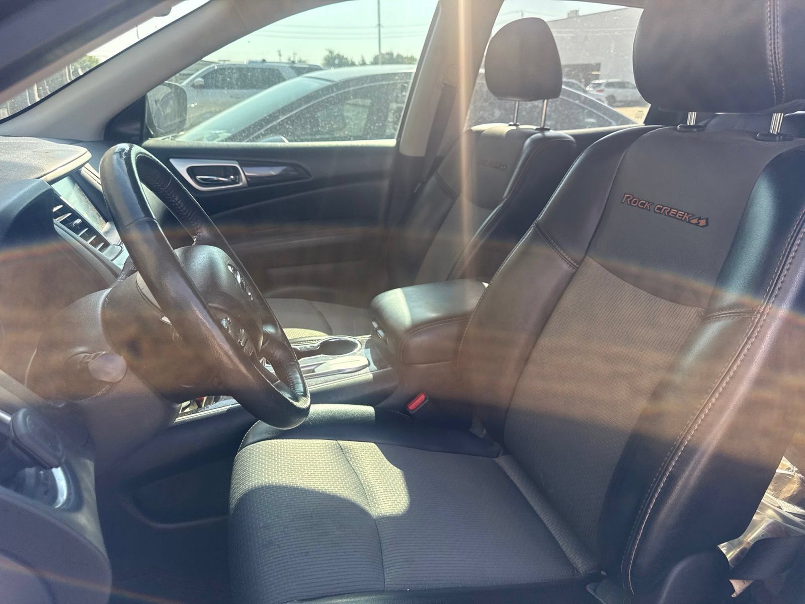 Used 2019 Nissan Pathfinder SV w/ Rock Creek Edition FWD image 9