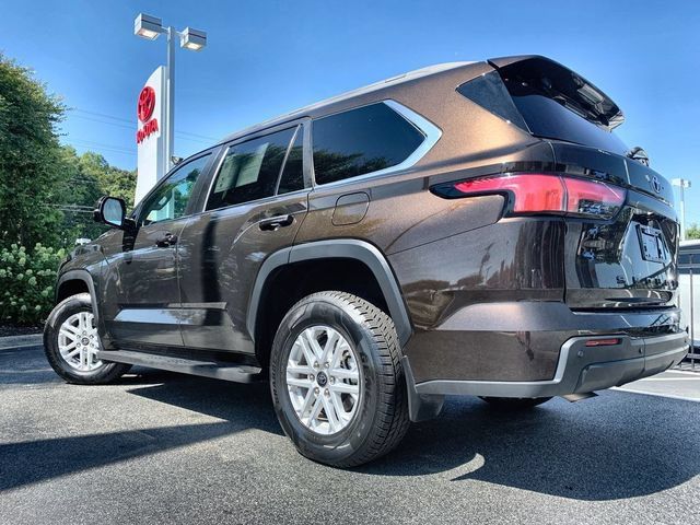 Used 2024 Toyota Sequoia SR5 RWD image 6