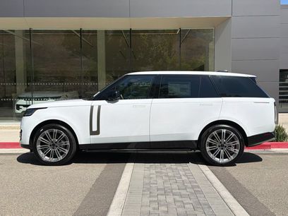 New 2026 Land Rover Range Rover Long Wheelbase SE