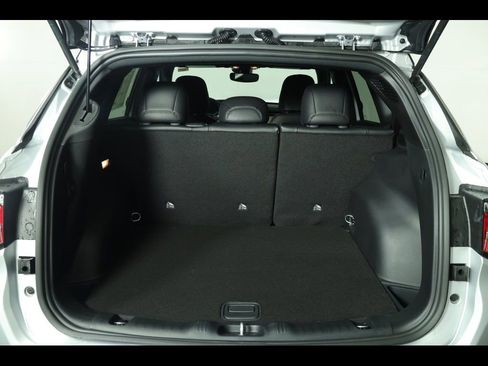 New 2026 Jeep Compass Limited image 14