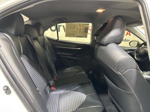 Used 2023 Toyota Camry SE image 15
