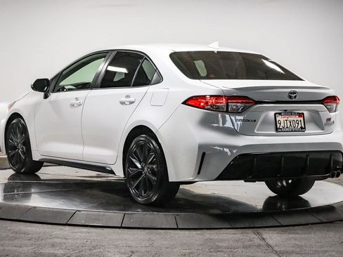 Certified 2024 Toyota Corolla SE FWD image 2