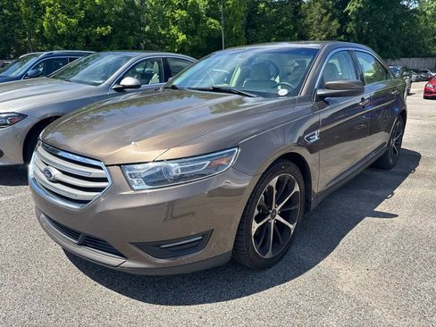 Used 2015 Ford Taurus SEL w/ Equipment Group 201A FWD image 1