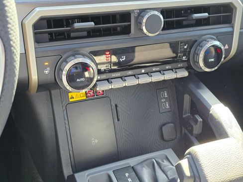 Certified 2025 Toyota Tacoma TRD Sport AWD/4WD image 26