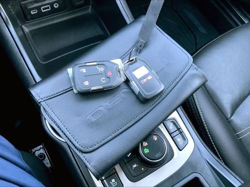 Used 2023 GMC Terrain Denali w/ Denali Premium Package image 14