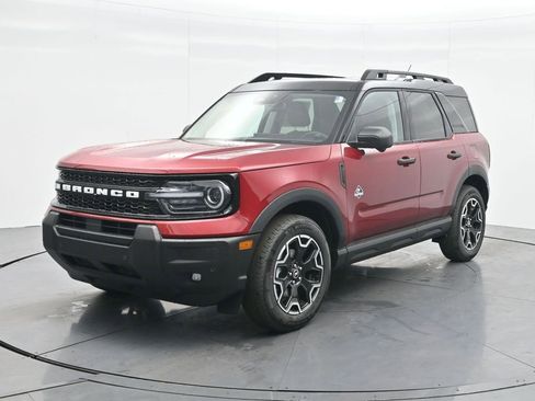 New 2026 Ford Bronco Sport Outer Banks w/ Outer Banks Tech Package+ AWD/4WD image 1