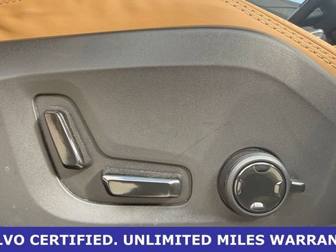 Certified 2025 Volvo XC90 T8 Ultra w/ Protection Package Premier AWD/4WD image 13