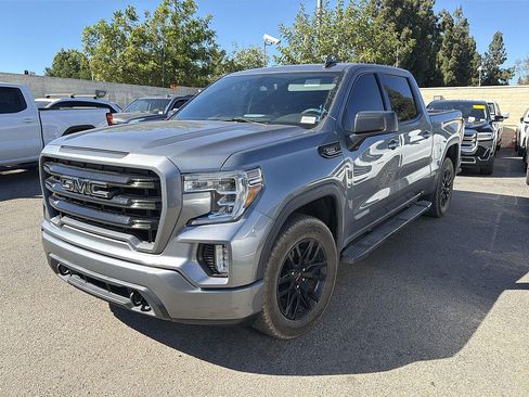 Used 2021 GMC Sierra 1500 Elevation w/ LPO, Elevation Black Package AWD/4WD image 3