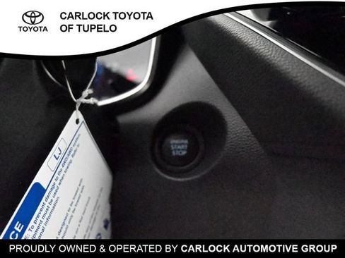 Used 2025 Toyota Corolla Cross XLE w/ Convenience Package AWD/4WD image 18