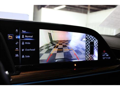 Used 2022 Cadillac Escalade ESV Premium Luxury image 39