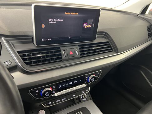 Used 2018 Audi Q5 2.0T Premium Plus w/ Premium Plus Package AWD/4WD image 29