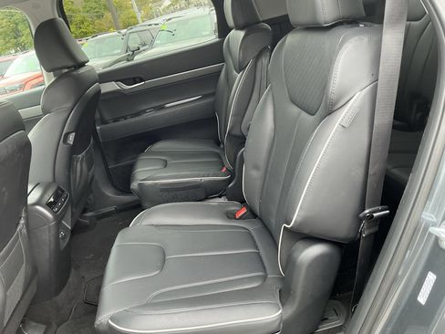 Used 2023 Hyundai Palisade SEL w/ Cargo Package image 13