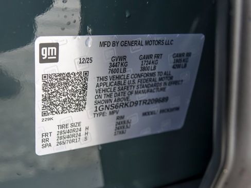 New 2026 Chevrolet Tahoe RST w/ RST Capability Package image 32