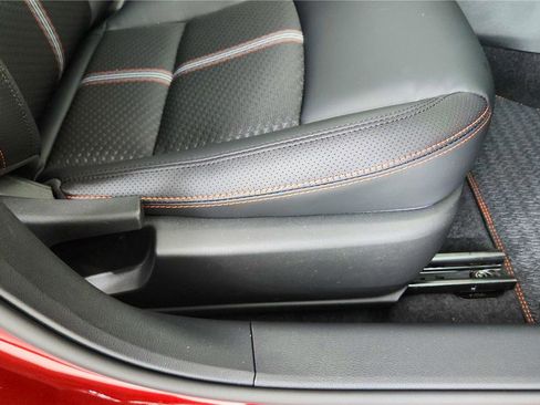 Used 2024 Nissan Altima 2.5 SR FWD image 35