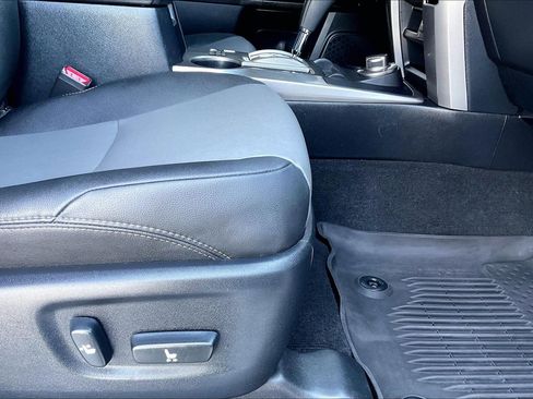 Used 2020 Toyota 4Runner SR5 Premium image 21