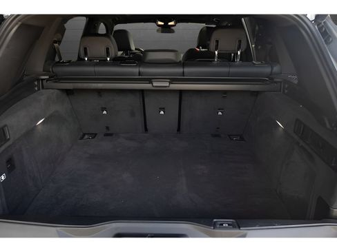 Used 2025 BMW X5 xDrive40i w/ M Sport Package AWD/4WD image 79