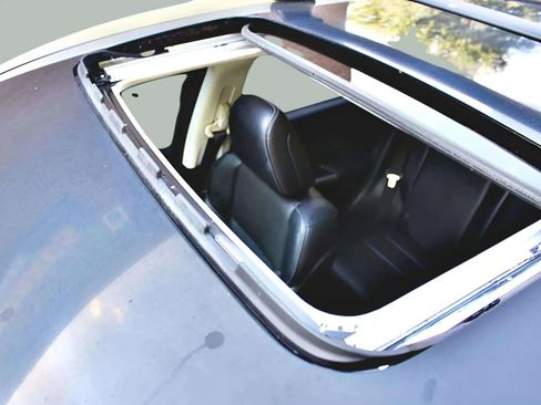 Used 2015 Honda CR-V EX-L image 9