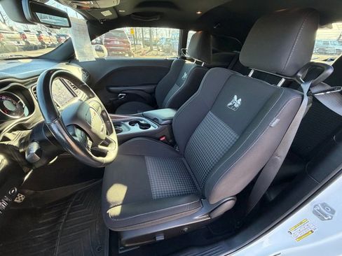 Certified 2019 Dodge Challenger R/T Scat Pack image 19